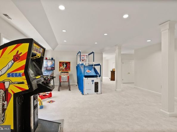 9721 Sorrel Avenue, Potomac MD 20854