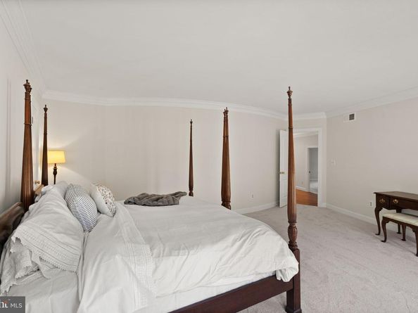 9721 Sorrel Avenue, Potomac MD 20854