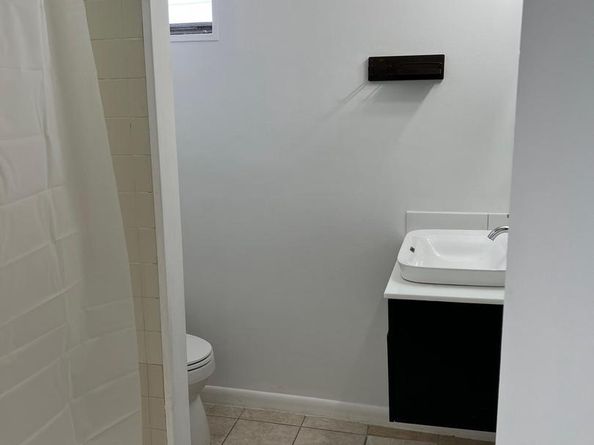 1200 S 10TH Street, Philadelphia PA 19147