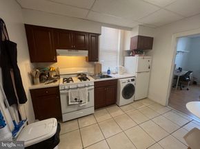 1200 S 10TH Street, Philadelphia PA 19147