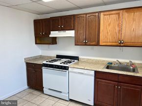 1200 S 10TH Street, Philadelphia PA 19147