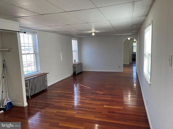 1200 S 10TH Street, Philadelphia PA 19147