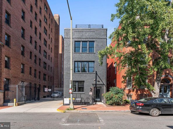 1619 Swann Street NW 4, Washington DC 20009