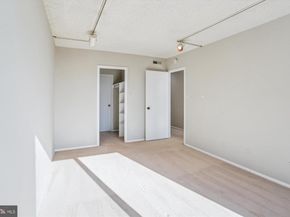 5225 Pooks Hill Road 417N, Bethesda MD 20814