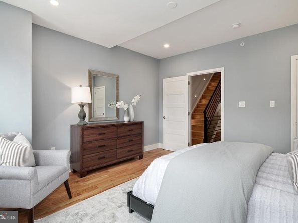 2048 Gerritt Street, Philadelphia PA 19146