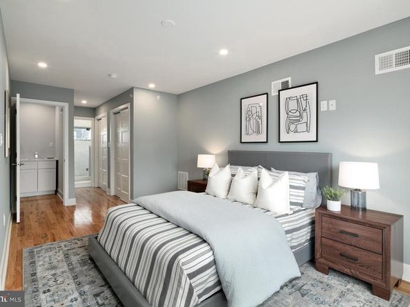 2048 Gerritt Street, Philadelphia PA 19146