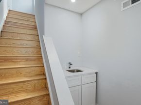 2048 Gerritt Street, Philadelphia PA 19146