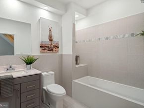 2048 Gerritt Street, Philadelphia PA 19146
