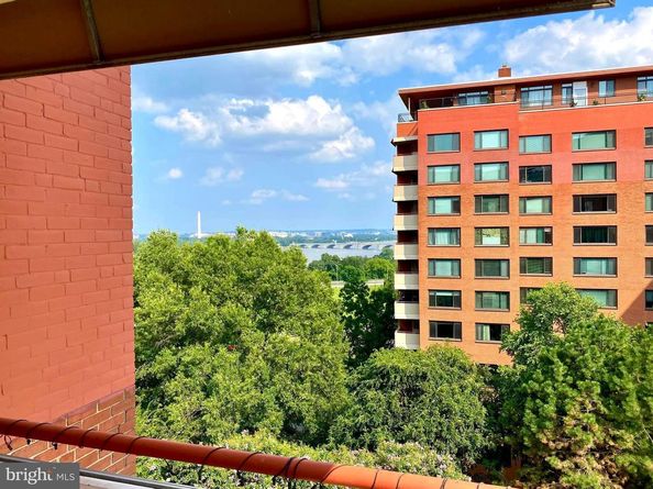 1021 Arlington Boulevard 942, Arlington VA 22209