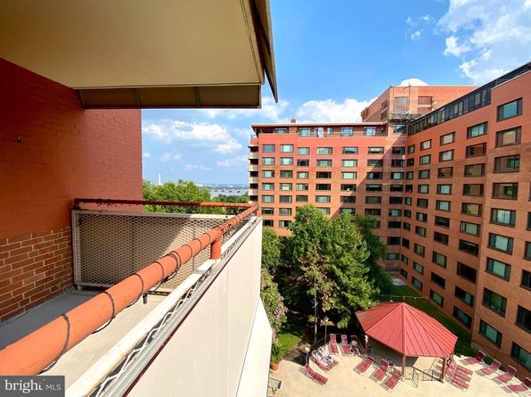 1021 Arlington Boulevard 942, Arlington VA 22209