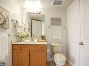 1205 Garfield Street 808, Arlington VA 22201