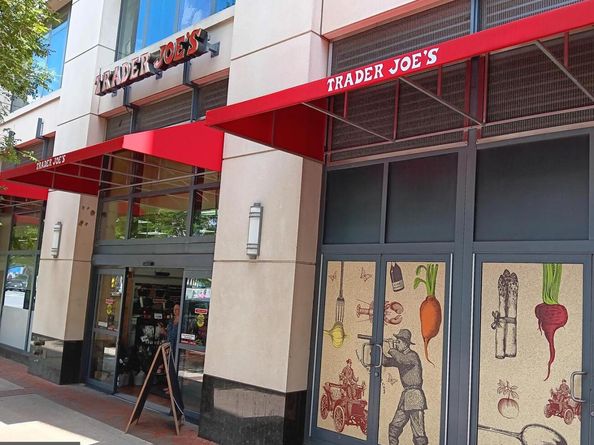 1205 Garfield Street 808, Arlington VA 22201