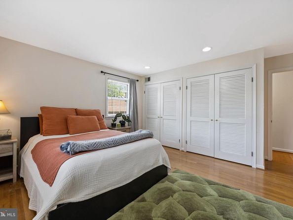 9314 Marycrest Street, Fairfax VA 22031