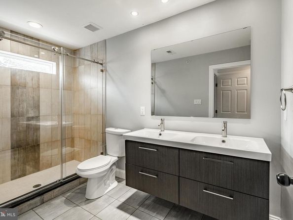 630 Dudley Street, Philadelphia PA 19148