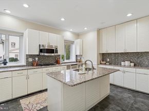 1 Latham Park, Elkins Park PA 19027