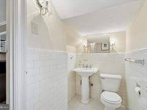 1 Latham Park, Elkins Park PA 19027