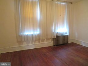 3544 Calumet Street, Philadelphia PA 19129