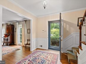 5813 Bent Twig Road, Mclean VA 22101