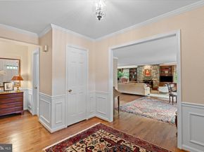 5813 Bent Twig Road, Mclean VA 22101