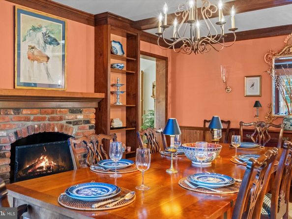 5813 Bent Twig Road, Mclean VA 22101