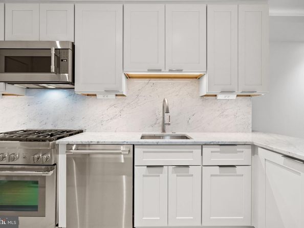 700 New Hampshire Avenue NW 303, Washington DC 20037