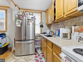 4524 Robbins Avenue, Philadelphia PA 19135