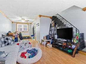 4524 Robbins Avenue, Philadelphia PA 19135