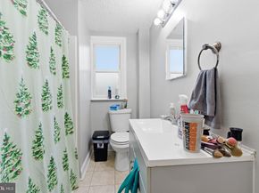 4524 Robbins Avenue, Philadelphia PA 19135