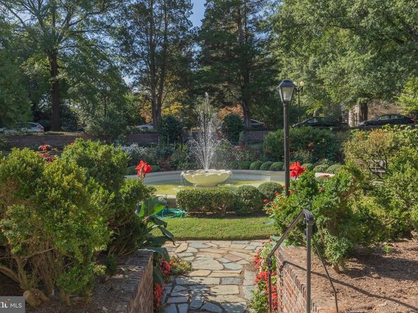 4000 Cathedral Avenue NW 736B, Washington DC 20016