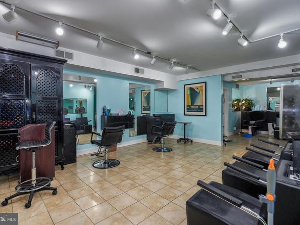 4000 Cathedral Avenue NW 736B, Washington DC 20016