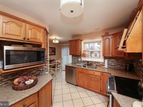 5 Detweiler Lane, Ambler PA 19002