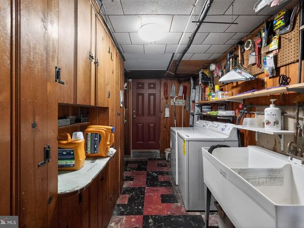 8238 Forrest Avenue, Philadelphia PA 19150