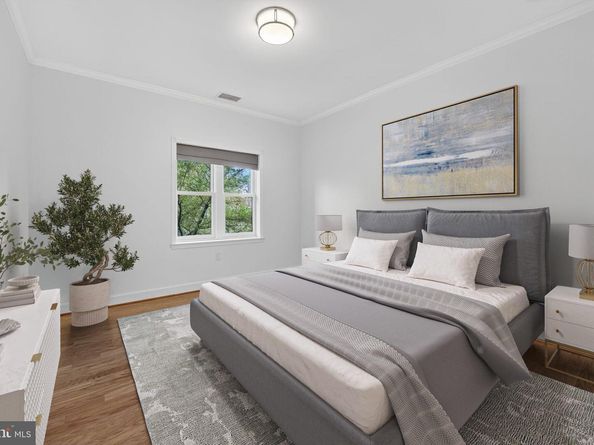 401 13TH Street NE 203, Washington DC 20002