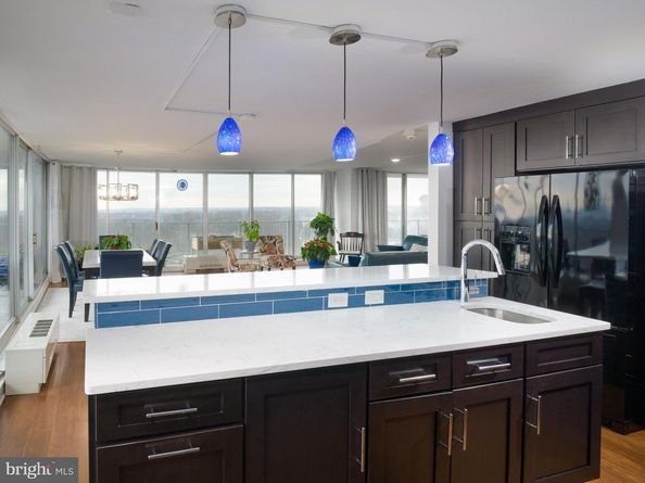 3900 Ford Road 21E, Philadelphia PA 19131