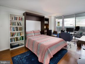 3900 Ford Road 21E, Philadelphia PA 19131