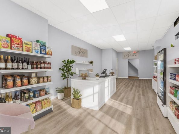 2053 S Croskey Street, Philadelphia PA 19145