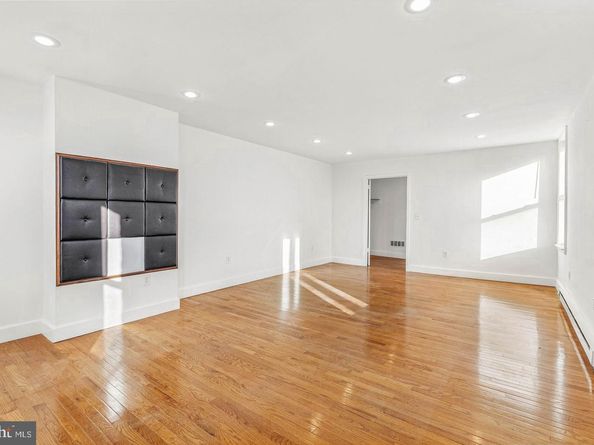 2053 S Croskey Street, Philadelphia PA 19145