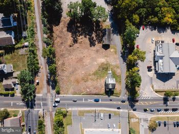 610 N Swarthmore Avenue