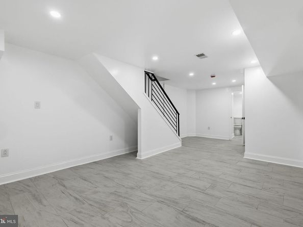 5542 Pemberton Street, Philadelphia PA 19143