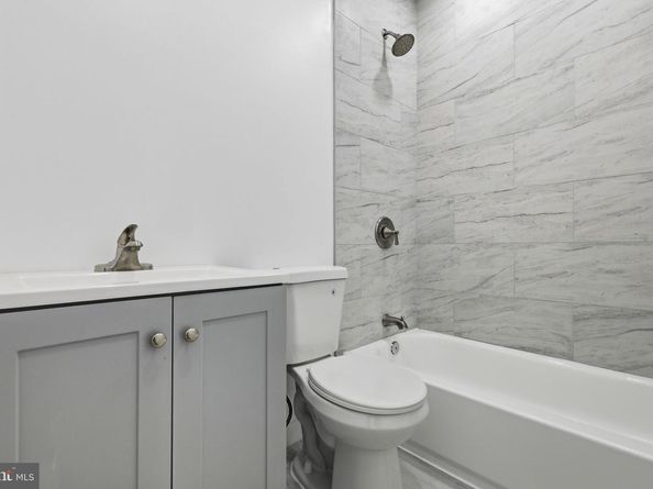 5542 Pemberton Street, Philadelphia PA 19143