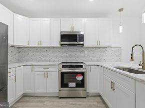 5542 Pemberton Street, Philadelphia PA 19143