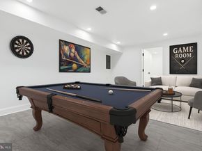 5542 Pemberton Street, Philadelphia PA 19143