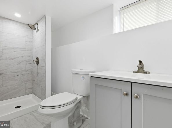 5542 Pemberton Street, Philadelphia PA 19143