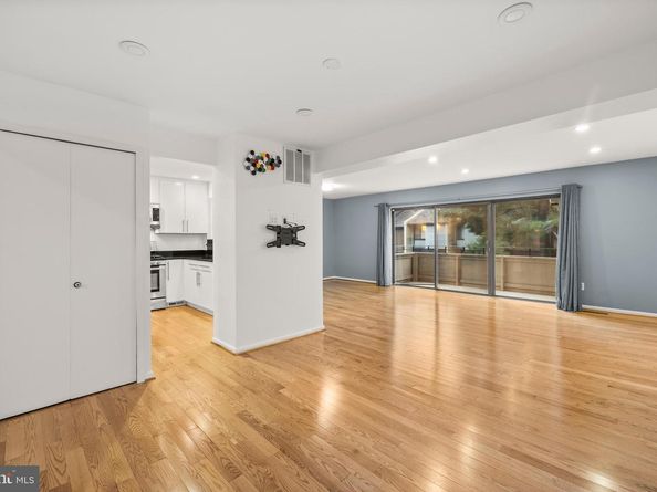 11110 Saffold Way, Reston VA 20190