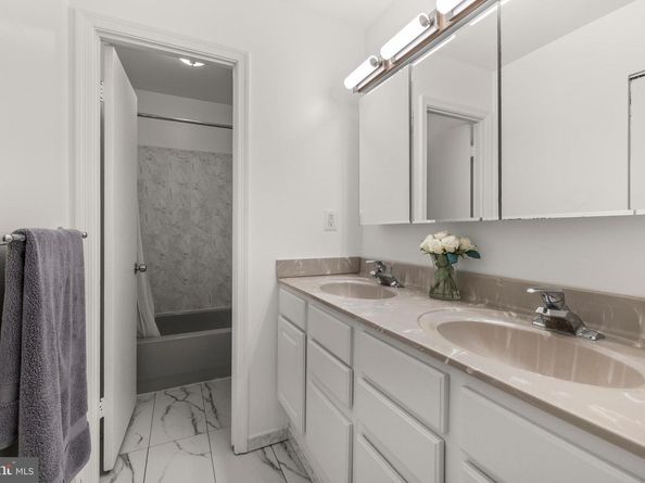 11110 Saffold Way, Reston VA 20190