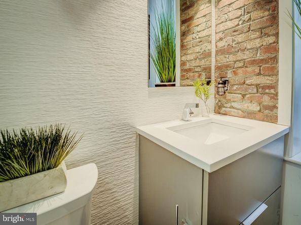 3527 14TH Street NW 2, Washington DC 20010