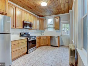 112 Vassar Street, Philadelphia PA 19128