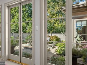 6220 Sheaff Lane, Fort Washington PA 19034