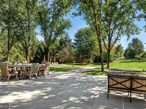 6220 Sheaff Lane, Fort Washington PA 19034