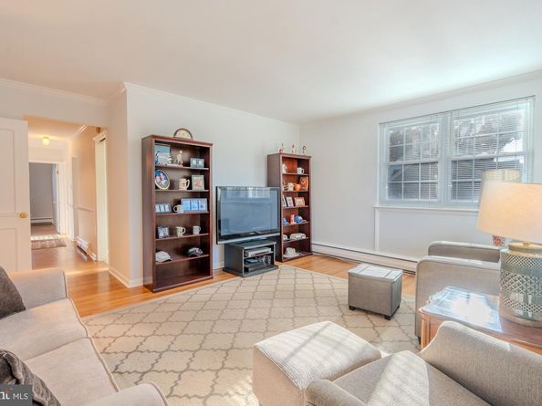 1223 Drexel Avenue, Drexel Hill PA 19026